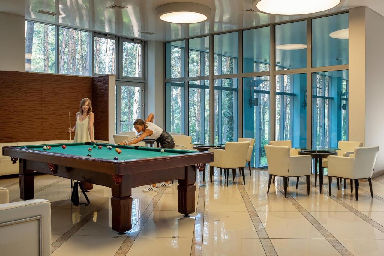 Hotel Uroczysko Cedzyna 외부 사진