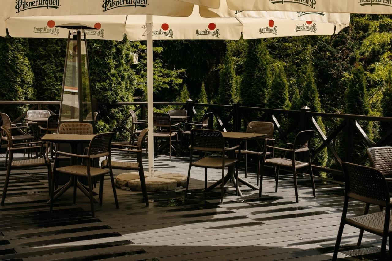 Hotel Uroczysko Cedzyna 외부 사진